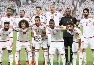 رسوایی در تیم ملی فوتبال امارات شب بازی با عمان