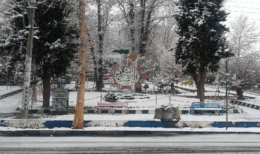اولین برف زمستانی استان کرمان را سفید پوش کرد