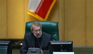 لاریجانی: کسی در مجلس مانع سوال از روحانی نیست
