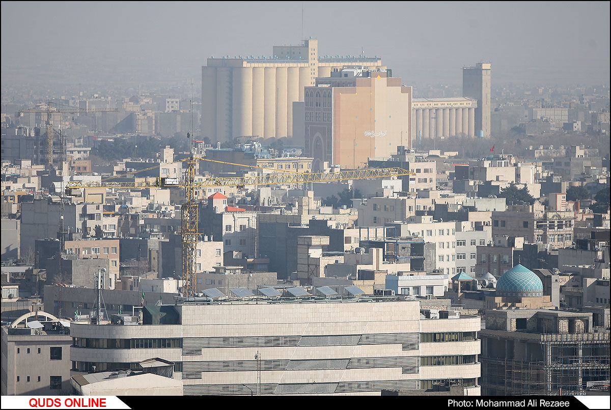 وزش باد آلودگی هوا در مشهد را کاهش میدهد/احتمال تعطیلی یکشنبه مدارس بسیار ضعیف است