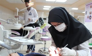 ارائه ماهانه ۷۰۰ خدمت دندان‌پزشکی در بخش «غدیر» بیمارستان رضوی