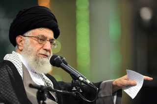 امام خامنه‌ای: دست‌هایی که داعش را ایجاد کردند به‌دنبال انتقال آن به افغانستان هستند