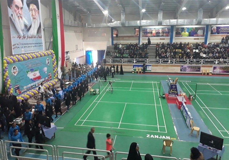 آغاز مسابقات بین‌المللی بدمینتون جام فجر در زنجان