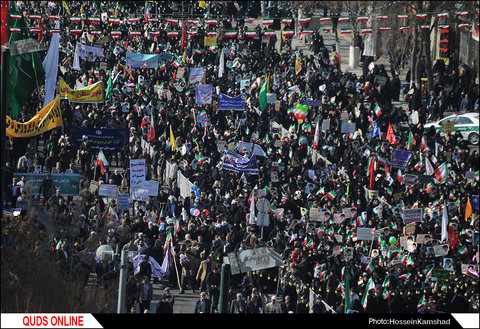 راهپیمایی ۲۲ بهمن در مشهد / گزارش تصویری
