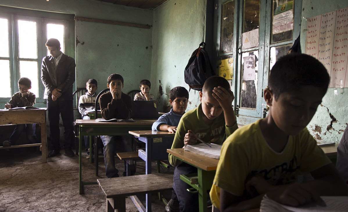 مدارس مناطق محروم زیر سایه وعده ها