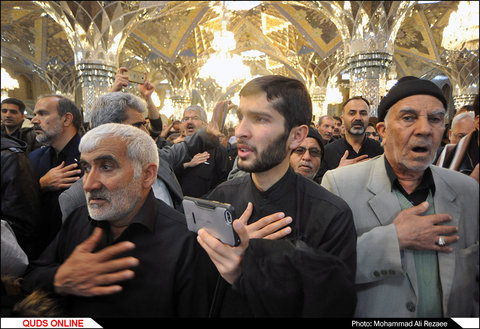 اجتماع عزاداران فاطمی به همراه تشییع شهدای مدافع حرم و گمنام در مشهد