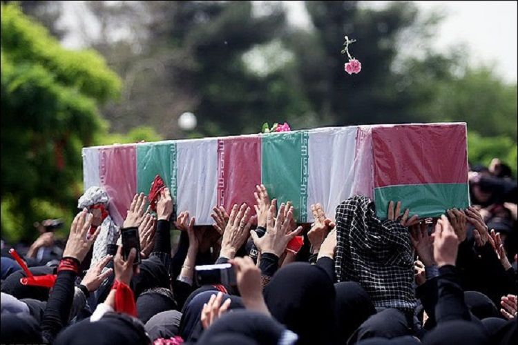 پیکرشهدای گمنام دفاع مقدس و مدافع حرم در مشهد تشییع می شود