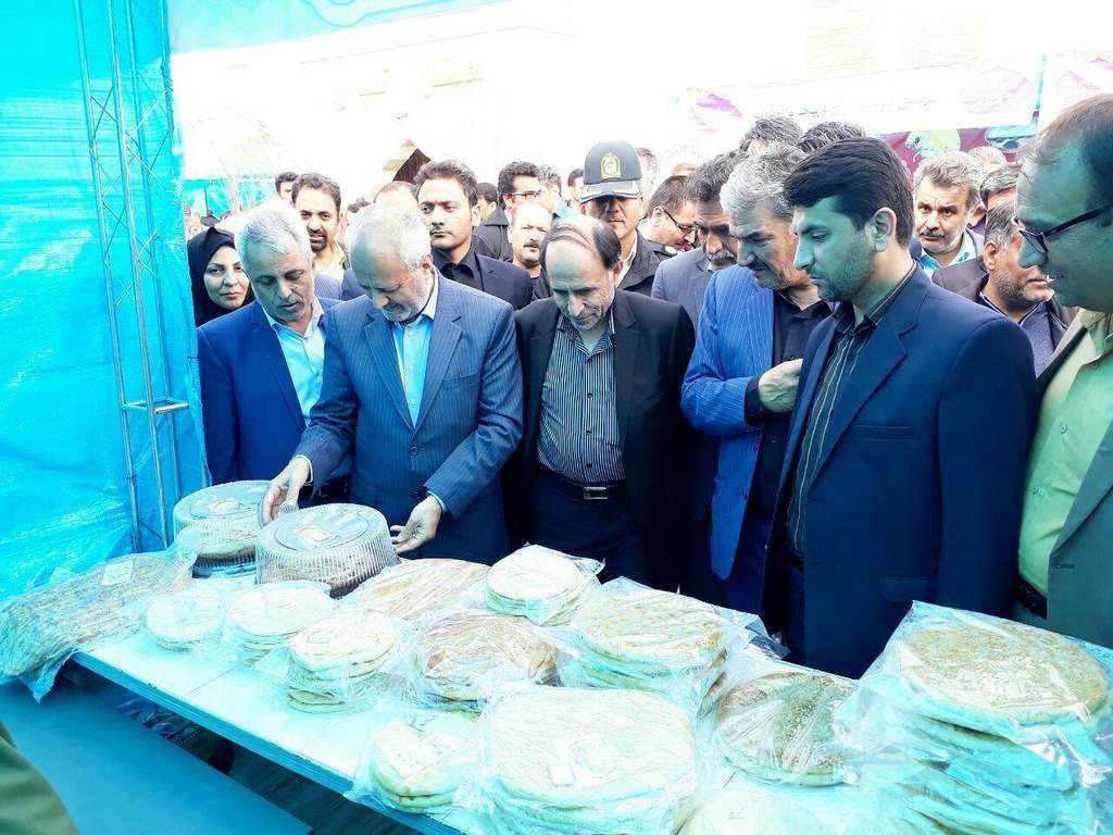 جشنواره ملی نان سالم در بشرویه گشایش یافت