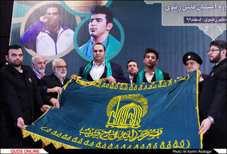 بهداد سلیمی و علی هاشمی مدالهای خود را به موزه آستان قدس رضوی اهدا کردند/گزارش تصویری