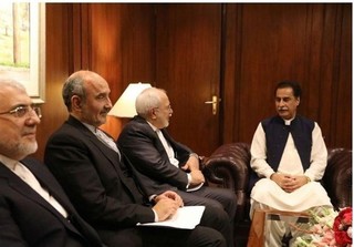ظریف با رئیس مجلس ملی پاکستان دیدار کرد