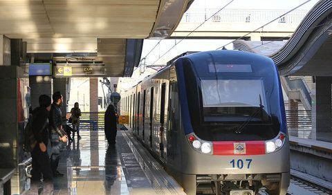 روزانه ۳۰ هزار نفر از متروی اصفهان استفاده می کنند/ راه اندازی خط دو و سه تا ۴ سال آینده