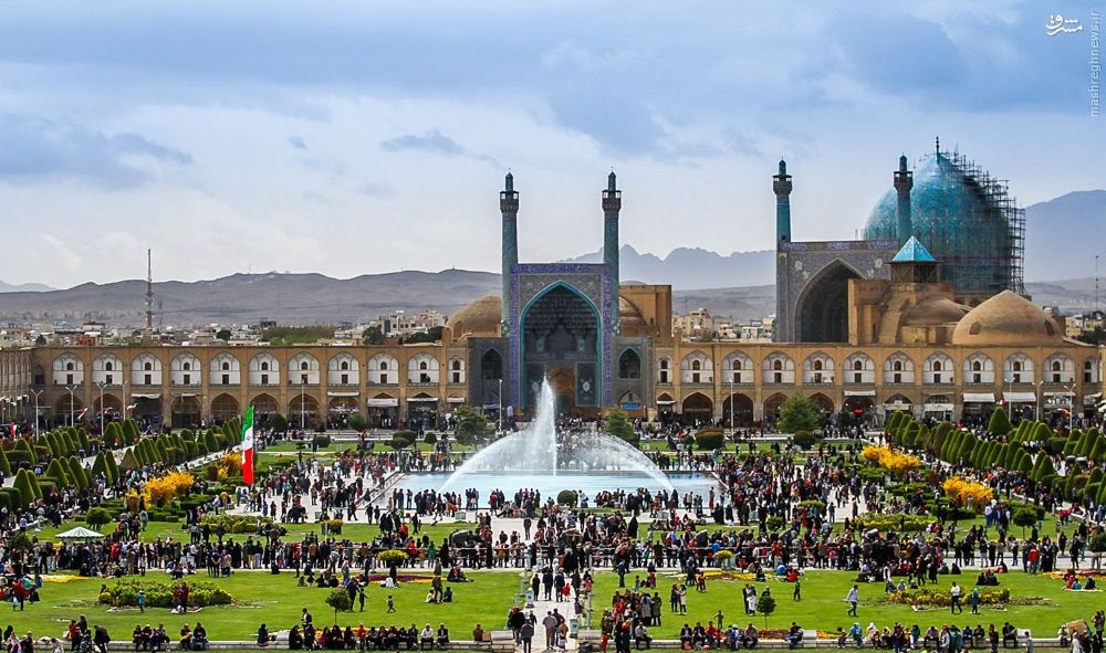 آماده باش ۱۰۰ درصدی پلیس راهور در نوروز / ۲۲ هزار ظرفیت جدید به پارکینگ‌های شهر اصفهان اضافه شد