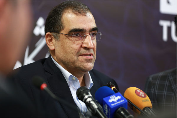 وزیر بهداشت: استان البرز از نظر نیرو بهداشت و درمان تحت فشار است
