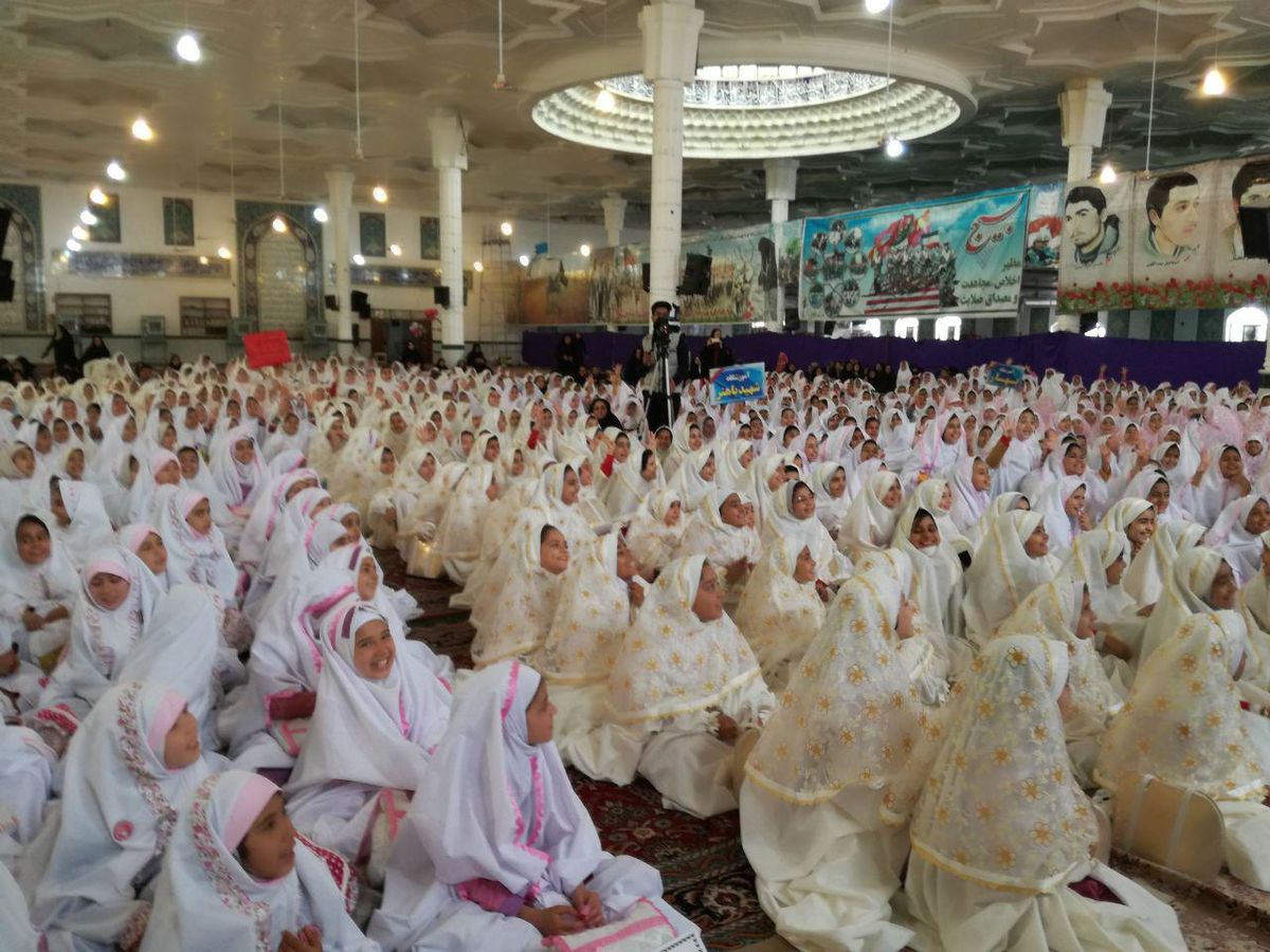 برگزاری جشن تکلیف  بیش از یک هزار و ۲۰۰ دانش آموز دختر در تربت جام 
