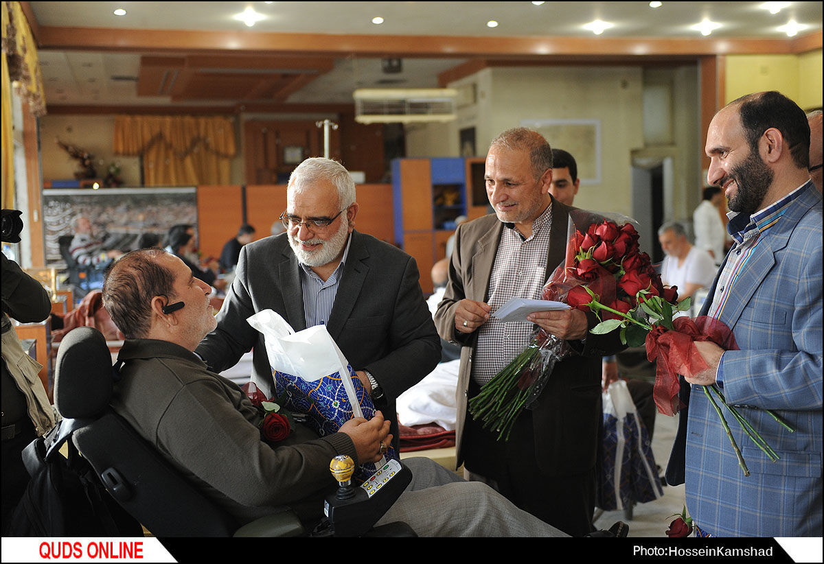 دیدار صمیمی قائم مقام تولیت آستان قدس رضوی با جانبازان قطع نخاعی/گزارش تصویری