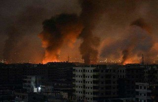 فیلم منتسب به حمله هوایی شب گذشته رژیم صهیونیستی به پایگاه نظامی ارتش سوریه در حلب