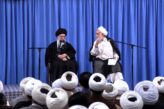 جلسه‌ی درس خارج فقه حضرت آیت‌الله العظمی خامنه‌ای / عکس خبری