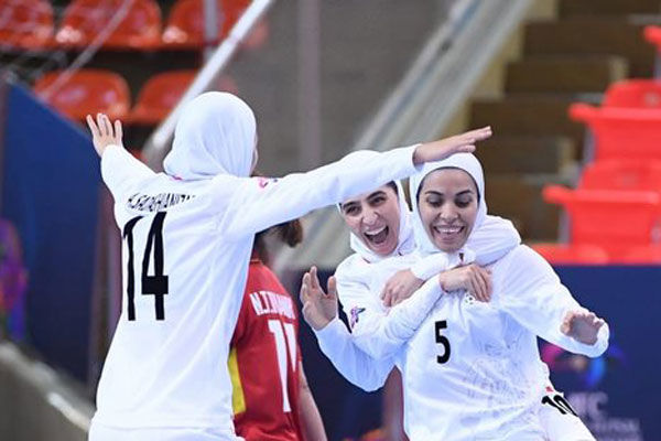 تیم ملی فوتسال زنان ایران فینالیست شد/ ملی پوشان ایران در یک قدمی قهرمانی آسیا