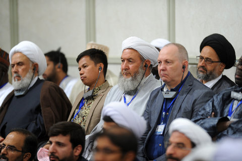 دیدار شرکت‌کنندگان در کنگره «نقش شیعه در پیدایش و گسترش علوم اسلامی»
