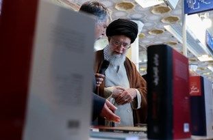 بازدید رهبر انقلاب از سی و یکمین نمایشگاه بین‌المللی کتاب تهران
