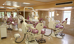 فرمانده سپاه اولین بیمارستان تخصصی دندانپزشکی را افتتاح کرد