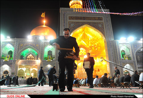 محافل قرآنی حرم رضوی در ایام ماه مبارک رمضان/گزارش تصویری