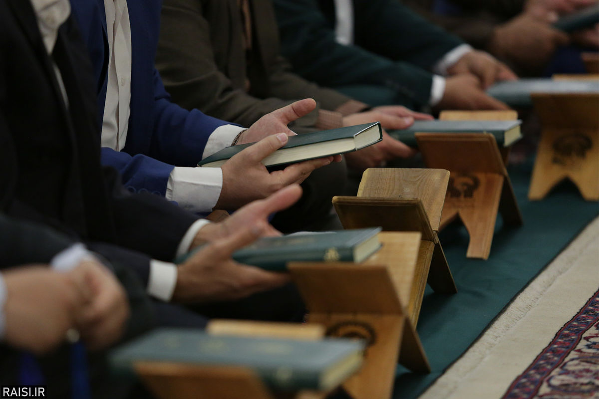 محفل قرآنی تولیت آستان قدس رضوی با قاریان برجسته 