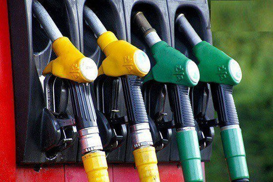  تولید روزانه بنزین به ۹۰میلیون لیتر رسید؛ چرا کشورِ خودکفا بنزین وارد می‌کند؟