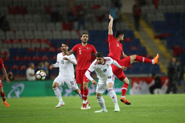 محصص: تیم ملی مقابل اسپانیا و پرتغال از پیش بازنده نیست/ نقاط ضعف دیدار با ترکیه باید برطرف شود