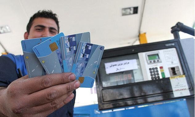 کارت‌سوخت در برخی پمپ‌بنزین‌های تهران ۱۰۰ هزار تومان خریدوفروش می‌شود