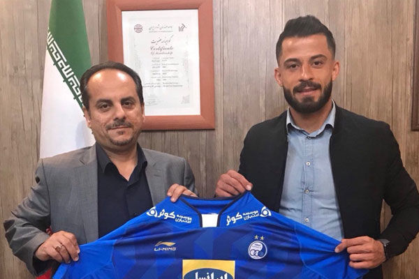  توضیح باشگاه استقلال درباره امضای شبانه قرارداد با بازیکنان جدید