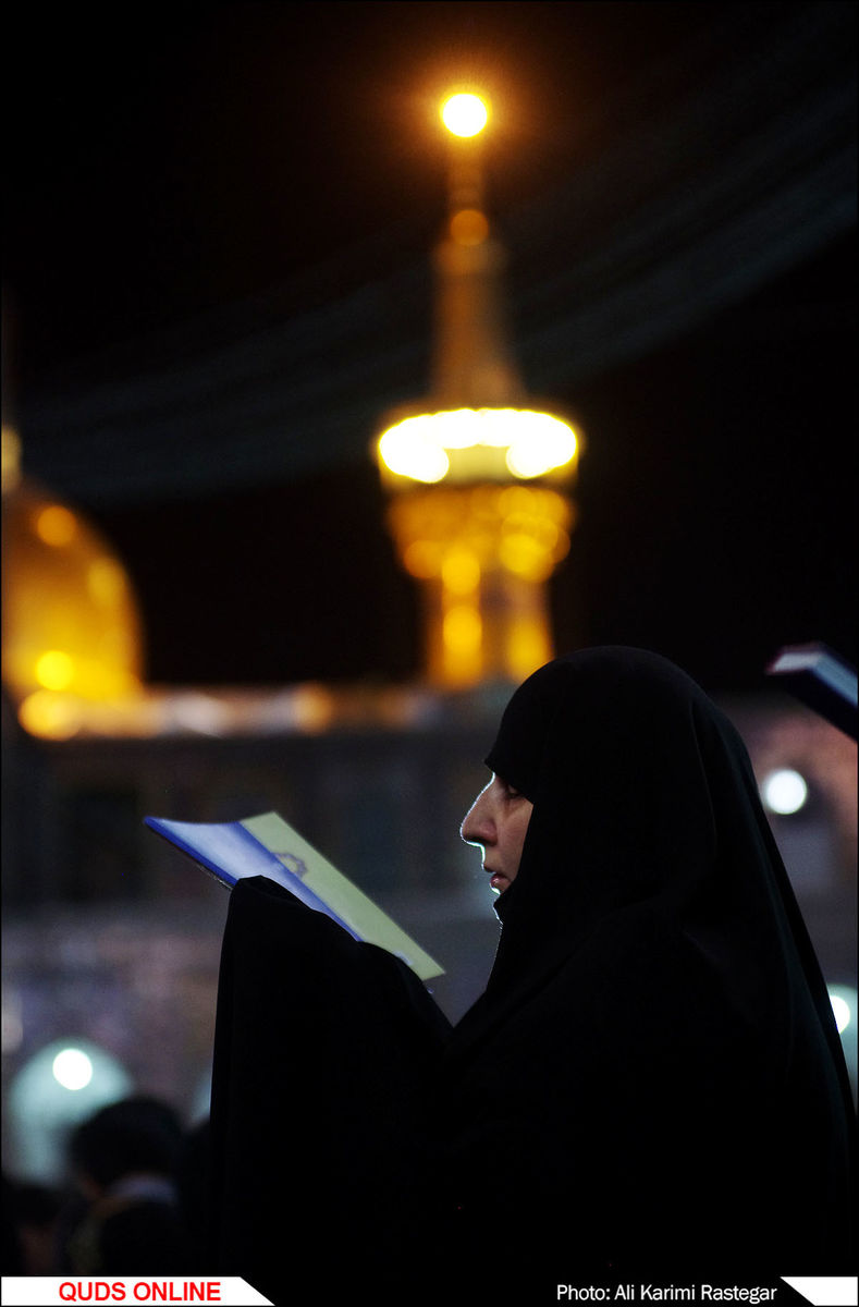 مراسم احیای شب بیست یکم ماه رمضان در حرم مطهر رضوی