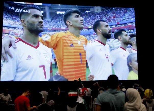 ۹۵ درصد بلیت‌های بازی ایران اسپانیا در سینماها فروخته شد/پیش‌بینی فروش ۲ میلیاردی در مرحله اول جام جهانی 