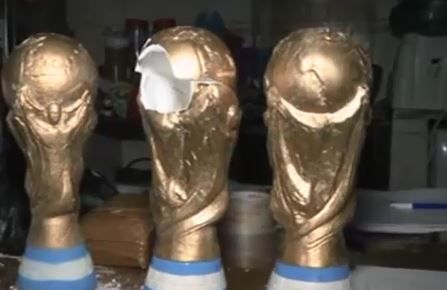 فیلم | جاسازی مواد مخدر در مجسمه‌های جام جهانی
