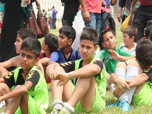  الزام مدارس فوتبال خراسان رضوی  به رعایت دستورالعمل های بهداشتی و نرخ قانونی ثبت نام /جرائم سنگین در انتظار متخلفین 