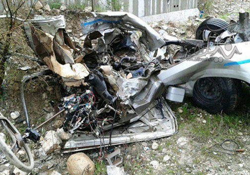 واژگونی و حریق خودروی پژو در مشهد منجر به مصدومیت 2 نفر شد