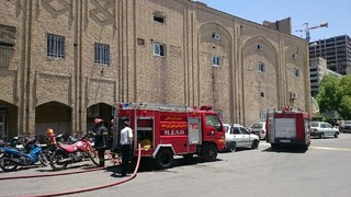 آتش سوزی بازار رضا(ع) مشهد مهار شد