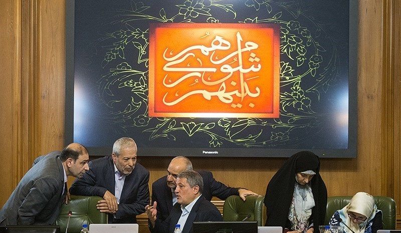 ولخرجی‌های شورای شهر تهران با پول شهروندان تمامی ندارد
