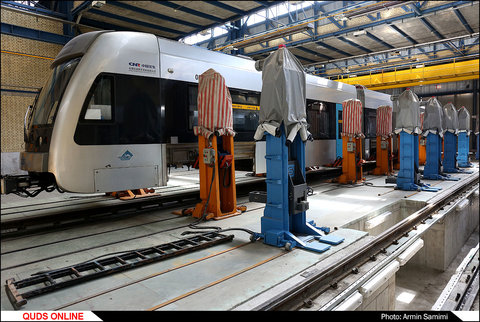 آیین رونمایی از تعمیر اساسی ناوگان خط یک قطار شهری مشهد