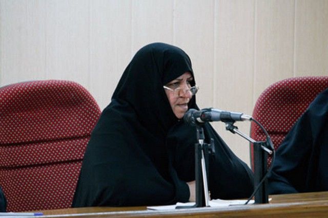  حجاب برند زن ایرانی است/ از ظرفیت هنر برای تعمیق باور زنان به حجاب استفاده کنیم