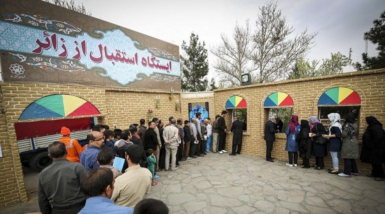 ۴۲۰ هزار نفر شب اقامت زائران مشهد در ایام نوروز ۹۸ پیش‌بینی شده است