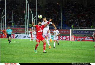 دیدار تیم های فوتبال پدیده -پرسپولیس / گزارش تصویری