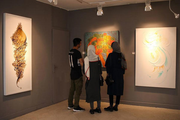 نمایشگاهی از نقاشان اقلیم کردستان عراق و ایران در سنندج برپاشد
