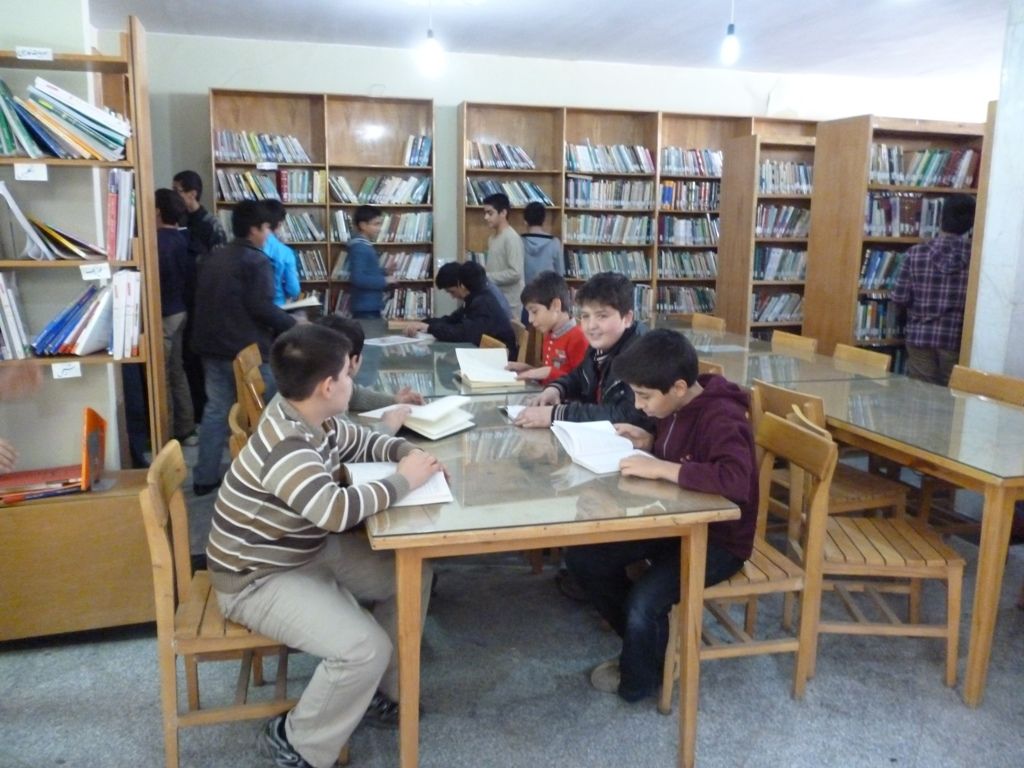 روستایی که تمام دانش‌آموزانش عضو کتابخانه هستند