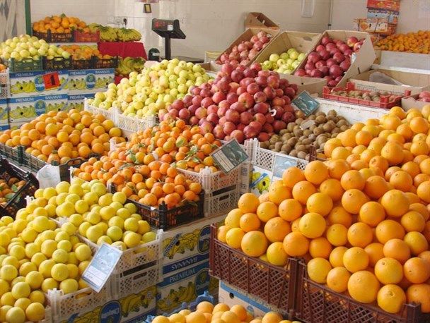 بازار میوه در 17مرداد