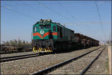 توقف قطار مسیر مشهد - نخجوان به علت نبود مسافر