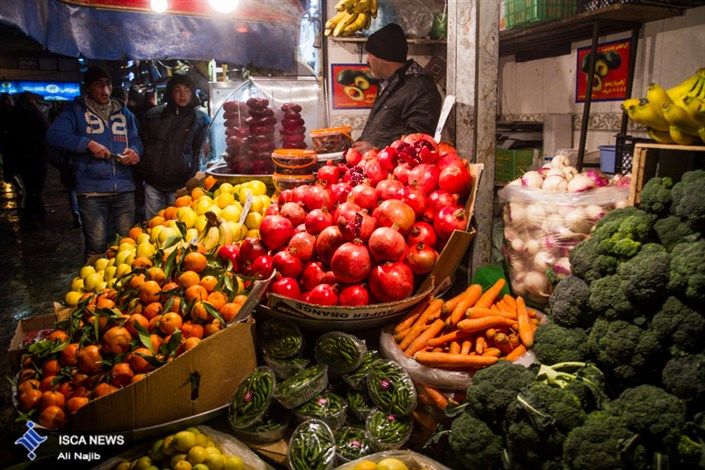 نرخ بازار میوه در میادین بار مشهد 20مرداد