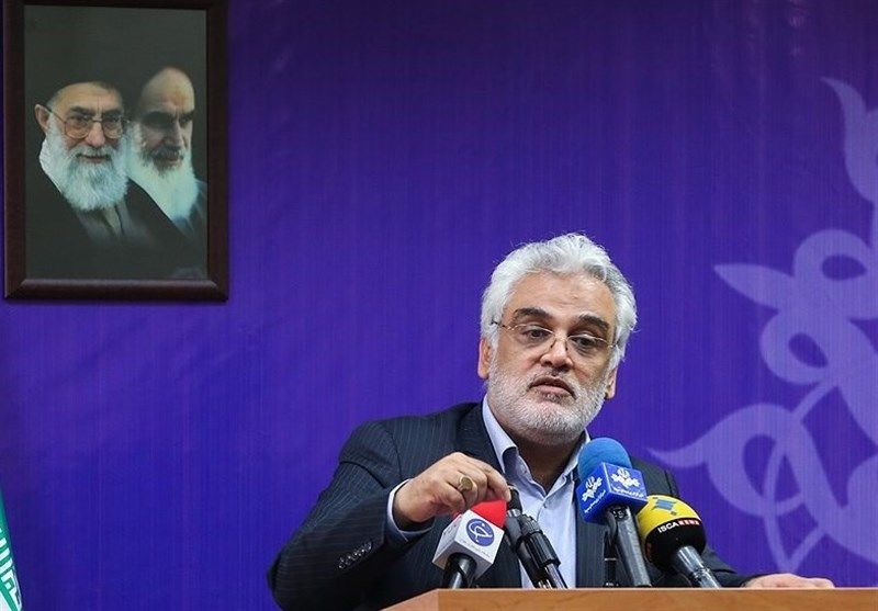 طهرانچی:باید الگوهای ذهنی حاکم بر دانشگاه آزاد اسلامی را عوض کنیم