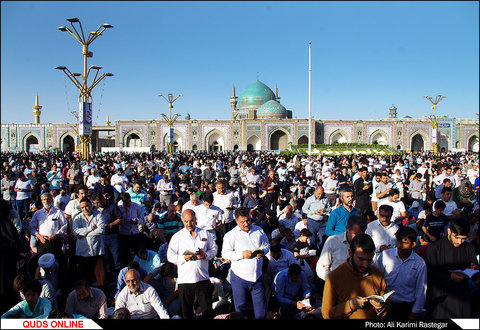 مراسم  دعای پر فیض عرفه در حرم مطهر رضوی