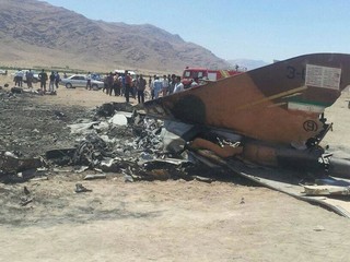 سقوط یک فروند جنگنده اف ۵ در دزفول